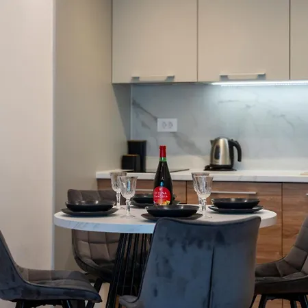 Pino Silvestre Ii - Sir Oliver Appartamento