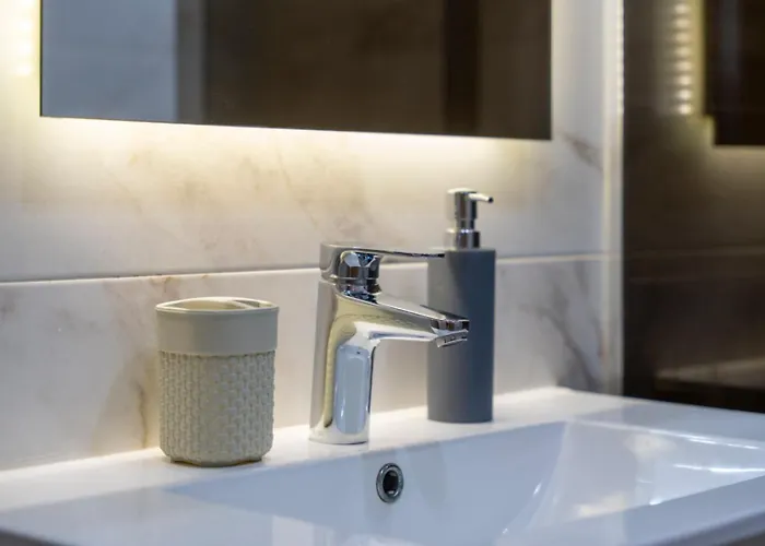 Pino Silvestre Ii - Sir Oliver شقة *